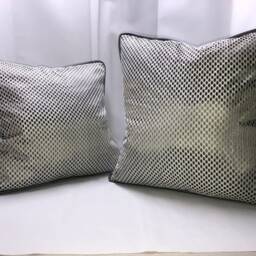 Silver Pillow With Beige Mesh Custom - thumbnail 3