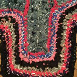 Breast Cancer Awareness Accent Rug - thumbnail 3