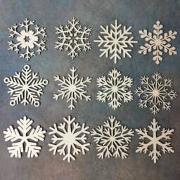 12 Wooden Snowflakes Christmas Ornaments Plywood Blank Shapes Craft Embellishment Festive Home Decoration Sn1 - thumbnail 3
