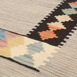 Handwoven Qashqai Kilim Rug Tribal Wool Flatweave, Geometric Decor - thumbnail 3