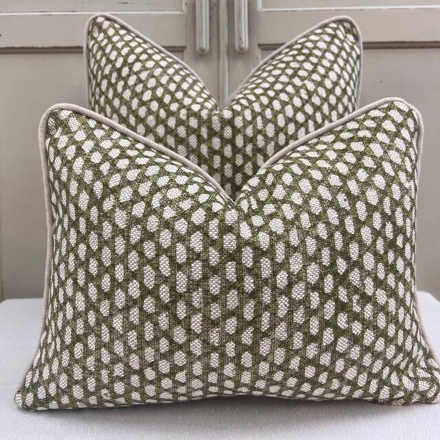 Fermoie Wicker Luxury Designer Decorative Olive Green Linen Cushion Pillow Throw Cover - image 1