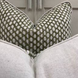 Fermoie Wicker Luxury Designer Decorative Olive Green Linen Cushion Pillow Throw Cover - thumbnail 3