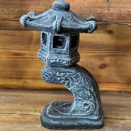 stone Garden Detailed Small Japanese Pagoda Hand Cast Ornament Gift - thumbnail 2