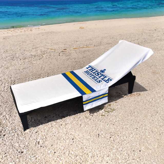 Leeds - 1994 Home Kit White Football Sunbed Towel With Pockets - image 1