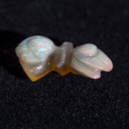 Butterfly Opal Carving - 3.29 Cts - thumbnail 2