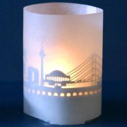 Dusseldorf Skyline Shadow Play - Souvenir Gift Tube - thumbnail 1