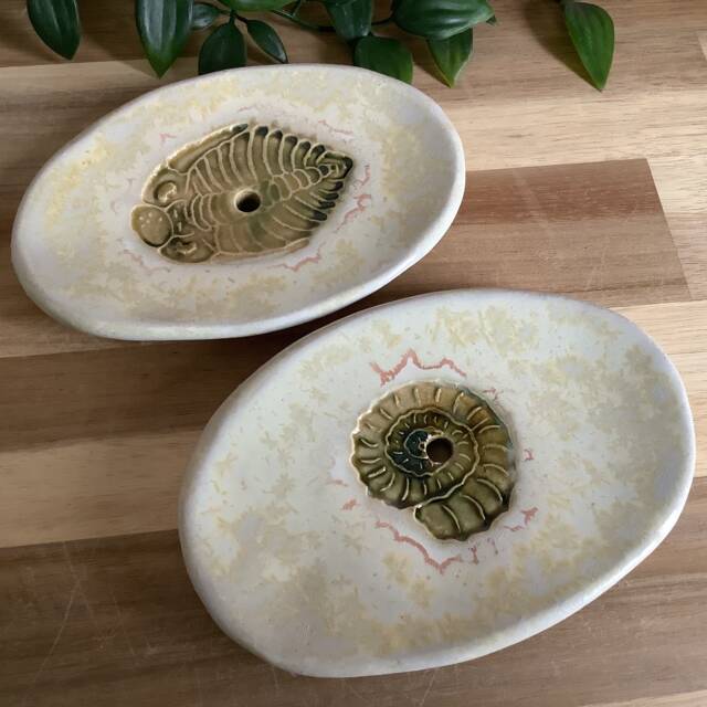 Handmade Stoneware Pottery Oval Shaped Fossil Soap Dish Trilobite Ammonite - image 1