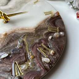 Elegant Geode Epoxy Wall Clock, Natural Stones, Modern Art - thumbnail 4