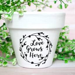 Personalized Love Grows Here Flower Pot, Farmhouse Decor Housewarming Wedding Bridal Gift - thumbnail 2