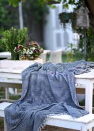 Electra/King Size Pure Lambswool/Black & Grey Woven Wool Blanket Kinchehome