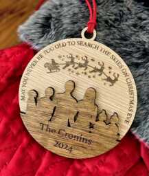 Personalised Christmas Bauble- Wooden Bauble -Tree Decoration - Family Silhouette Xmas Bauble Family Tree Decor - thumbnail 1