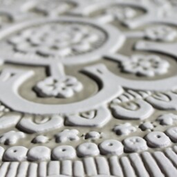 Suzani Wall Decoration Made From Ceramic For Exterior Art, Hanging, Handmade Tile Bathroom, #2 30cm Beige&white - thumbnail 2
