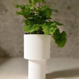 "Tall Planter ""Pedestal" - thumbnail 2