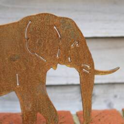Rusty Metal Elephant Garden Ornament, Outdoor Decor Gift - thumbnail 3