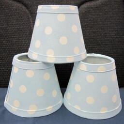 3 Chandelier Clip-On Baby Blue & White Polka-Dots Mini Shades - thumbnail 3
