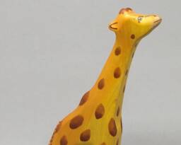 Toy Giraffe Wooden Brown Orange Colourful Standing Small Size 10, 5X 14, 0 X 2, 2 cm - Bxhxs Ca. 50 Gr - thumbnail 1
