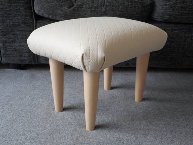 Faux Leather Diamond Footstool Small Upholstered Ottoman, Bed Step Up 30 cm Height - image 1