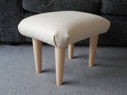 Faux Leather Diamond Footstool Small Upholstered Ottoman, Bed Step Up 30 cm Height