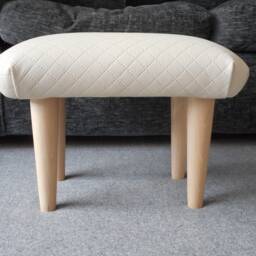 Faux Leather Diamond Footstool Small Upholstered Ottoman, Bed Step Up 30 cm Height - thumbnail 3