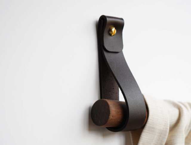 Leather Curtain Rod Bracket With Brass Curtain Rod Holder Wall Hooks Strap Leather Loop Mount Drapery Hanger Hook - image 1