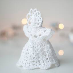 Handmade Crochet Angel Christmas Ornament White Cotton Decor - thumbnail 3