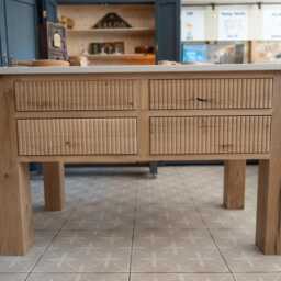 Bespoke Oak Fluttered Kitchen Island With Stone Worktops - thumbnail 4