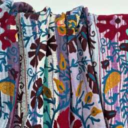 Soft Handcrafted Cotton Kantha Suzani Bed Quilt - Ethnic Floral Embroidered Blanket For Bedroom & Living Room D??cor - thumbnail 2