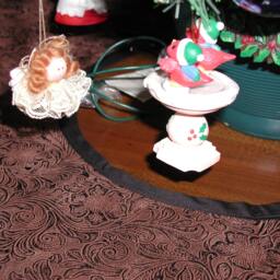 Christmas Tree Skirt, Western Santa Claus, Bullion Fringe, Red & Green, Brown Leather, Country D??cor - thumbnail 3