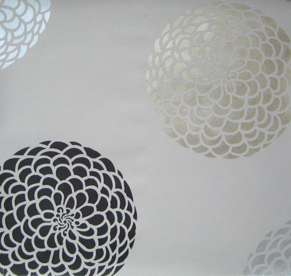Flower Stencil Zinnia Grande Sm - Stencils Even Better Than Wall Decals Diy Decor - image 1