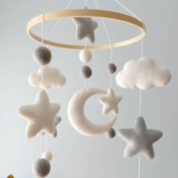 Wool Moon & Stars Baby Mobile, Nursery Decor - thumbnail 3