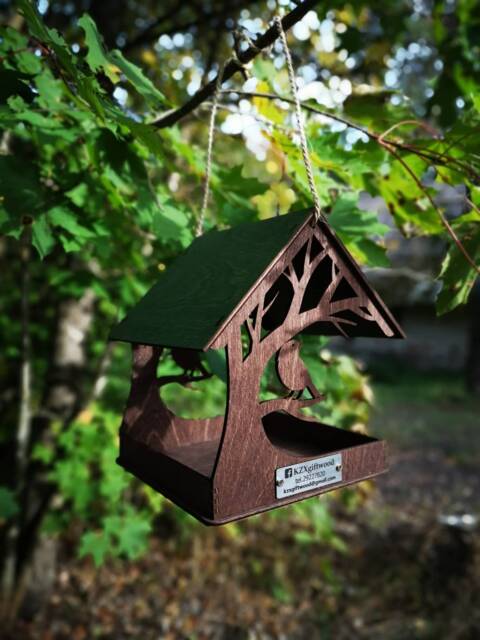 Bird Feeder/Birdhouse Garden Decor Wooden Bird - image 1