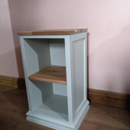 Painted Bedside Table With Oak Top & Shelf - thumbnail 2