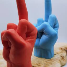 Handmade Middle Finger Candle Funny Vegan Soy Wax Gift - thumbnail 3