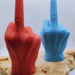 Handmade Middle Finger Candle Funny Vegan Soy Wax Gift - thumbnail 2