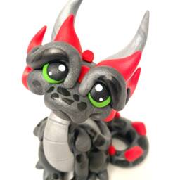 Syndar - Polymer Dragon Dice Holder Gunmetal Gray, Silver, & Red Dragonling - thumbnail 2