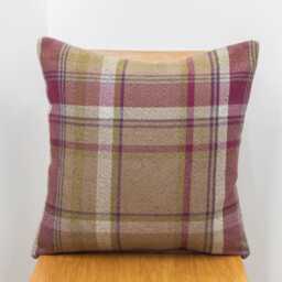 Cosy Checked Cushion in Heather Purple & Green. Double Sided. Balmoral Style Highland Tartan Check Pillow. 17x17 - thumbnail 2