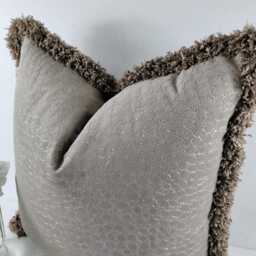 Velvet Animal Print Ruche Trimmed Cushion Cover Pillow Throw - thumbnail 3