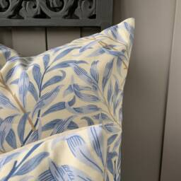"William Morris ""Willow Bough" - thumbnail 3