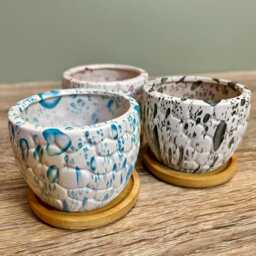 Ceramic White Paint Splash Effect Style Succulent Planters With Bamboo Coaster/Small Desktop Plant Pot Indoor Office Home Gift Idea - thumbnail 3