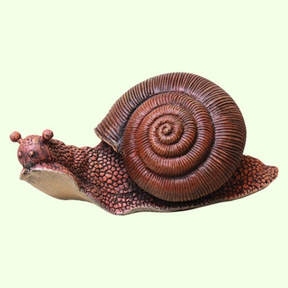 Snail Figurine Slug Sculpture Garden Flowerbed Keepsake Cochlea Back Yard Statue Outdoor Lawn Decorations Wildlife Animal Souvenir Gift - image 1