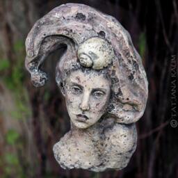 Woman Relief Ramona-Limited Edition Wall Hanging - thumbnail 3
