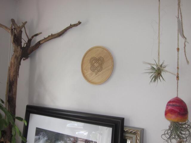 Set Of 2 Wall Hanging Wall Decor Art Tri Heart Woodburned Design - image 1