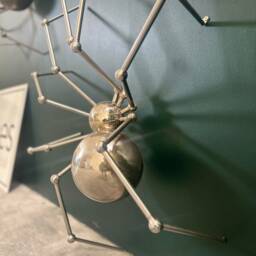 Niches Unique Quirky 3D Chrome/Silver Spider Wall Art Stainless Steel 85cm - thumbnail 2