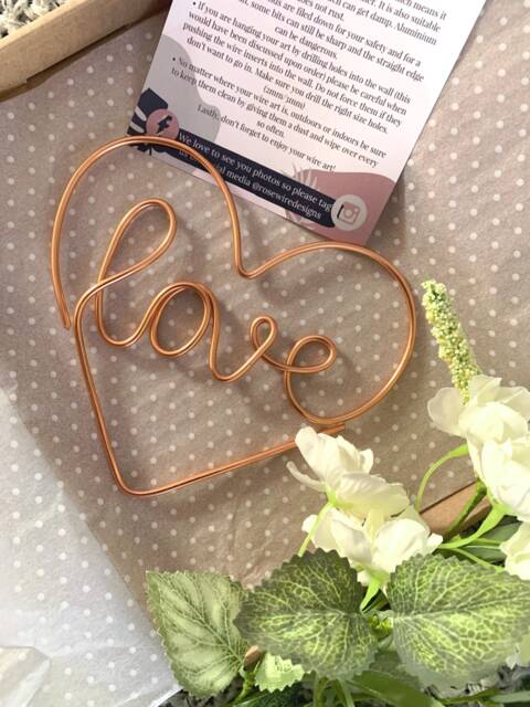 Letterbox Gift - Love Heart Valentines Wire Art Words Home Decor Wall Shelf - image 1