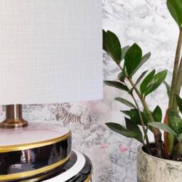 White Lampshade in Linen With Champagne Lining - thumbnail 2