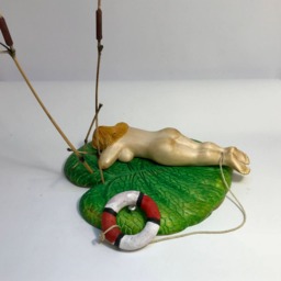 "Unique Hand Carved Figurine ""Thumbelina" - thumbnail 4