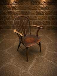Antique English Windsor Armchair - Elm Ash Wheelback Country House Chair - thumbnail 1