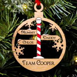 Personalised North Pole Sign Christmas Ornament Oak Family Tree Decoration - thumbnail 3
