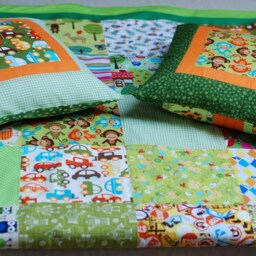 Made To Order Quilted Personalized Handmade Patchwork Quilt & Two Pillows Bedroom Blanket 140cm X 200cm - thumbnail 2