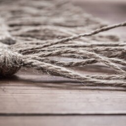 100% Wool Woven Carpet - thumbnail 3